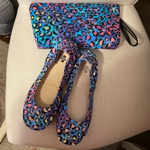 Multicolor leopard storehouse flats and bag
